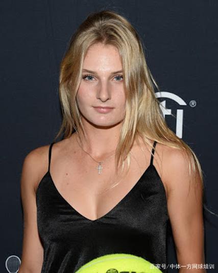 “小雪”节气将至，长春亚泰基地为天然草加盖第二层“棉被”