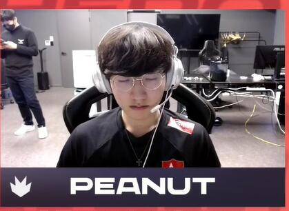 哈登超越安东尼！升至总得分历史第十 有望下赛季达成三万分里程碑