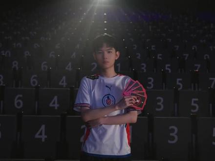 意大利女排3-0美国，晋级四强，队员疯狂庆祝，埃格努20分得分王