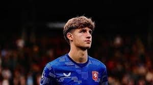 《艾尔登法环》5种姿势小壶手办：收藏市场新宠即将登场